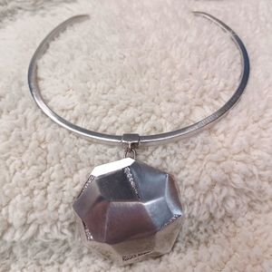 Kendra Scott Metallic Collar Necklace With Pendant